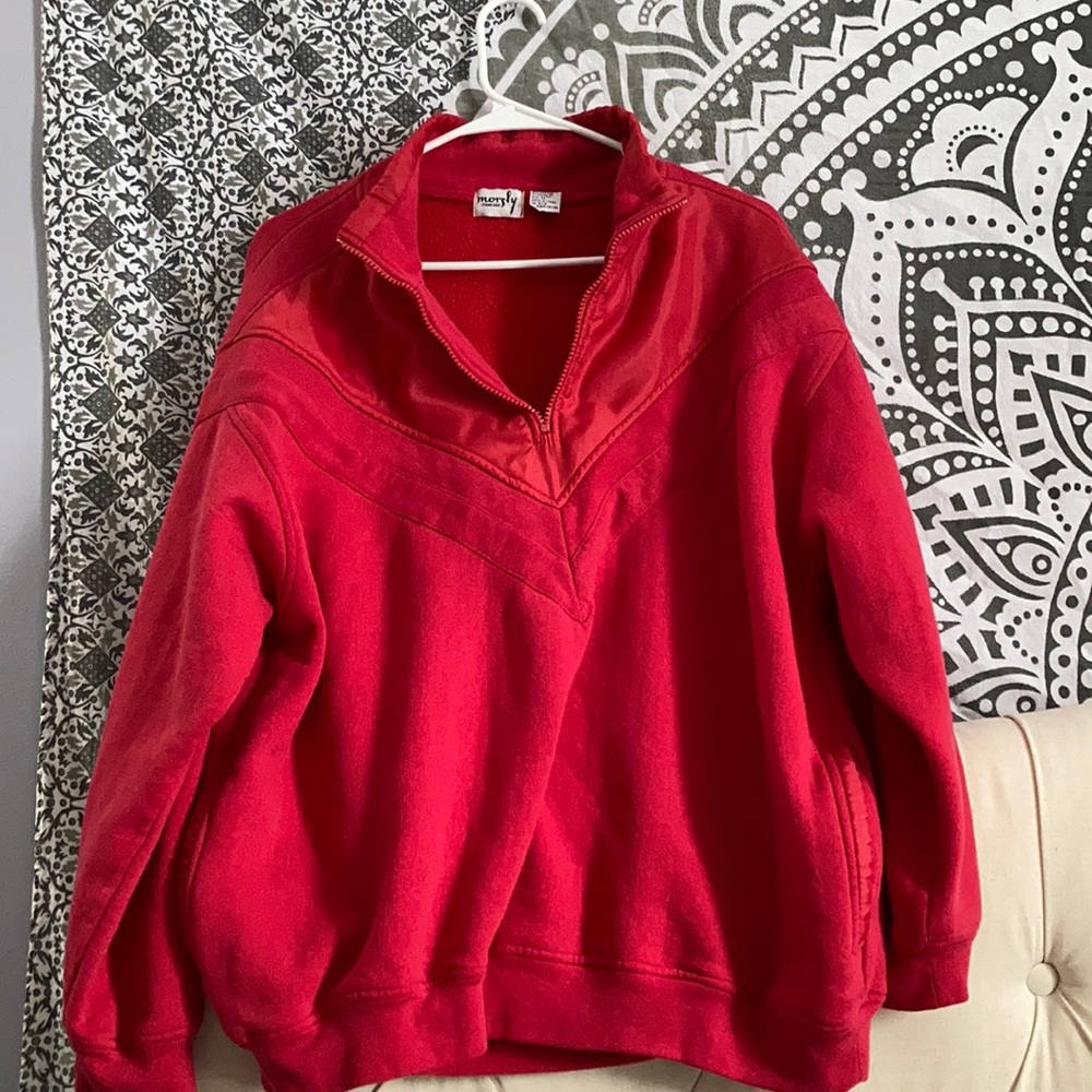 Vintage crewneck